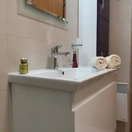 Apartment Snegar
